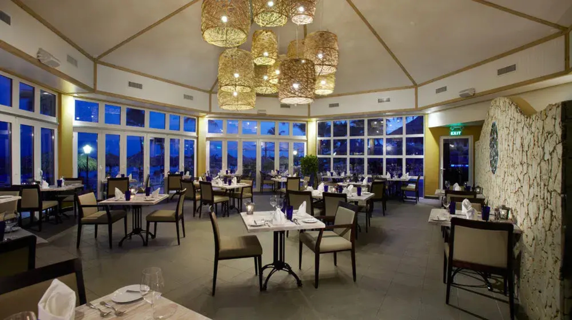 Costa Linda Beach Resort