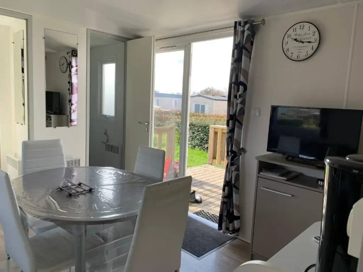 Mobil Home 257 M et Mme COLAS