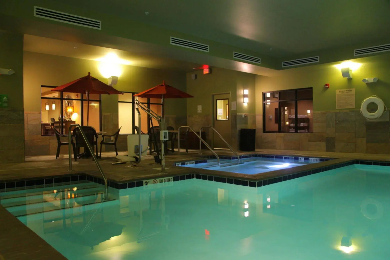 Little Missouri Inn & Suites New Town