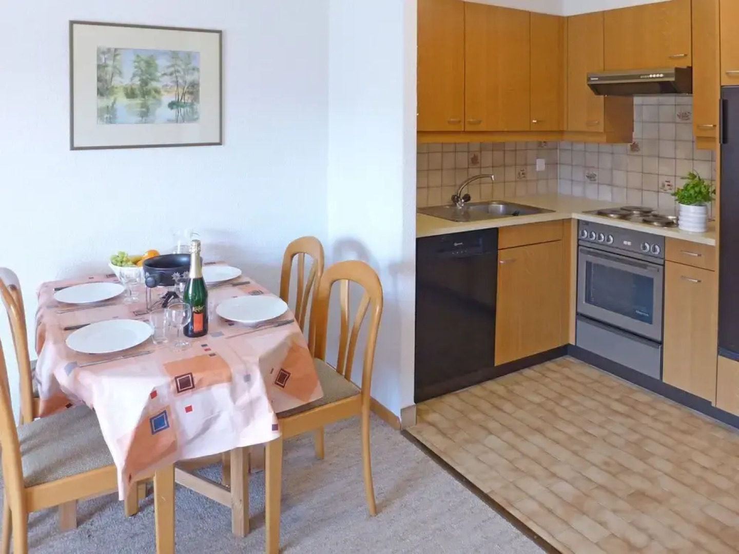 Santa Barbara Lens in Lens