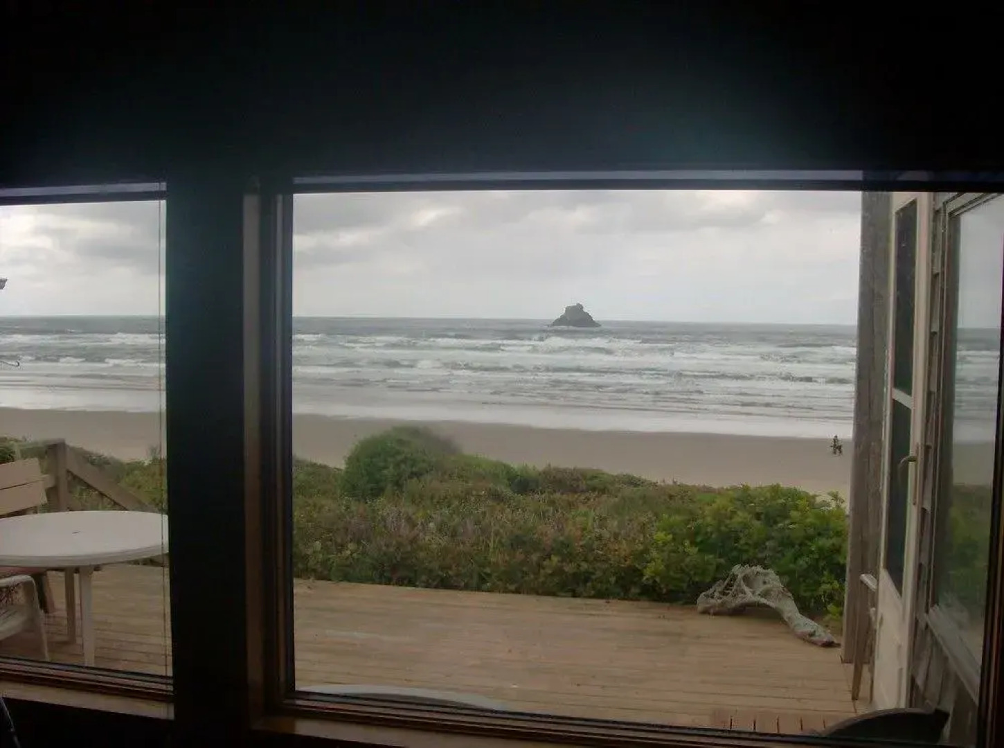 Shaw's Oceanfront Bed and Breakfast