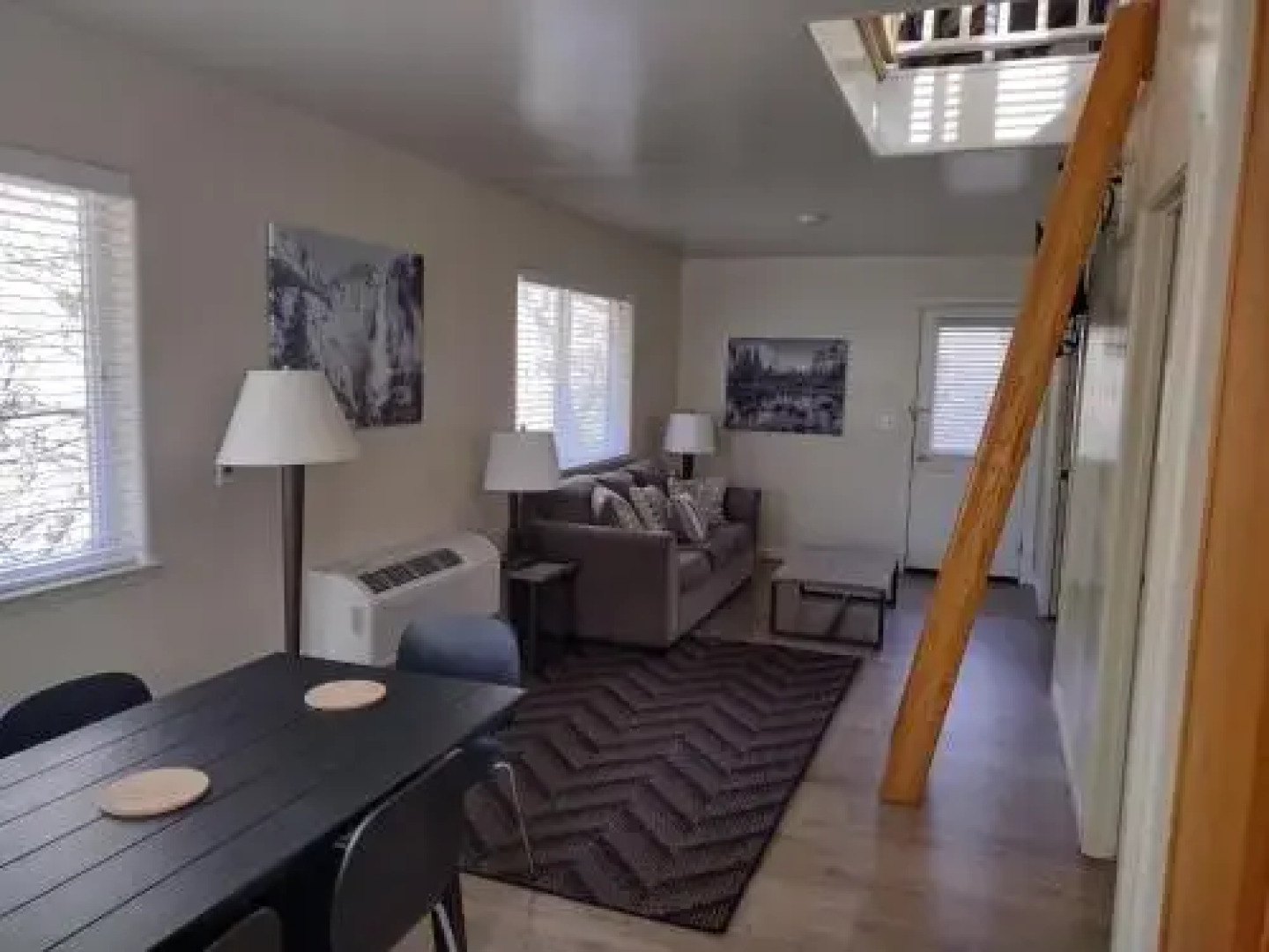 Yosemite Gatekeeper's Lodge