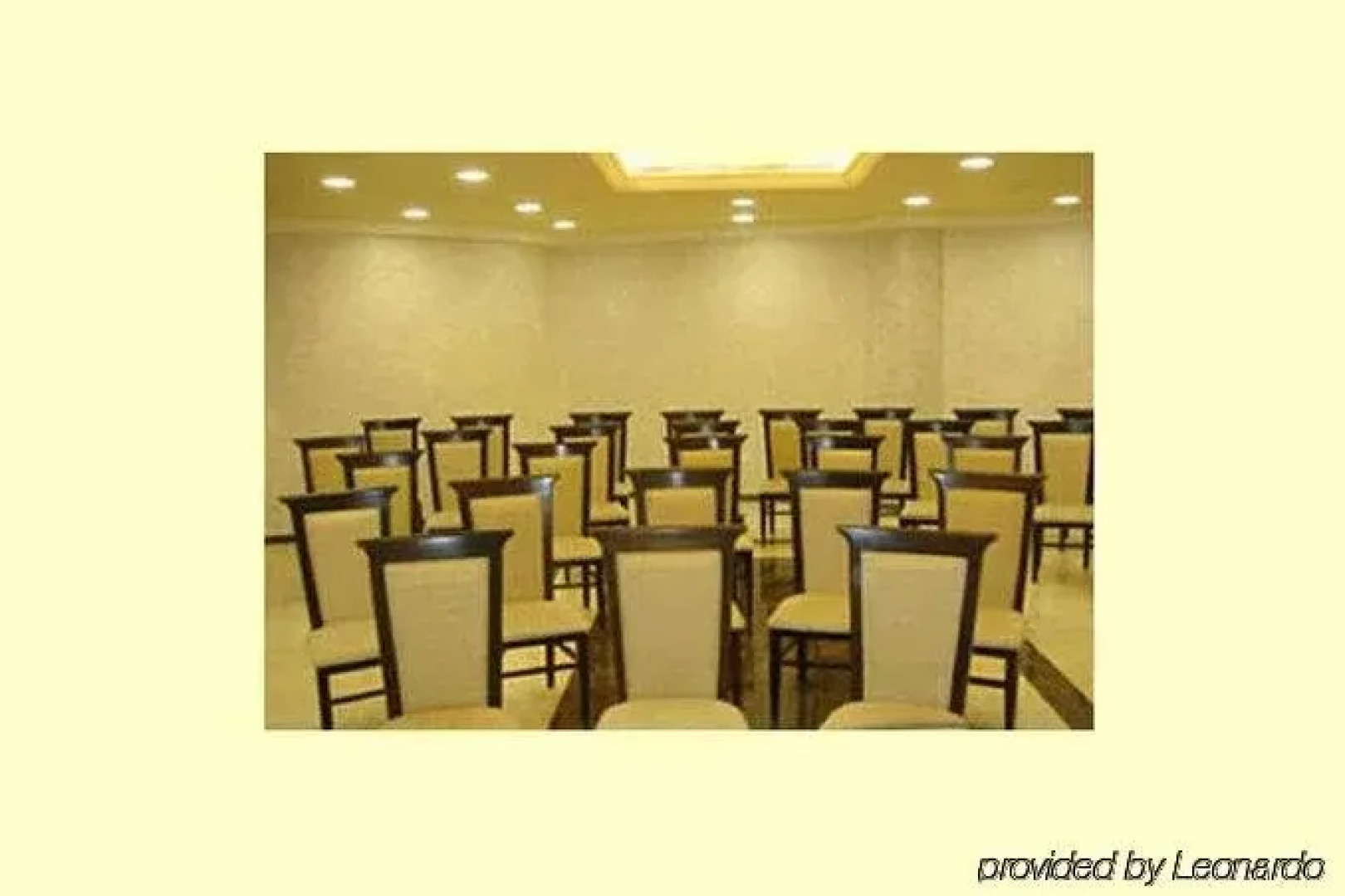 Sun Hills Suites Hotel