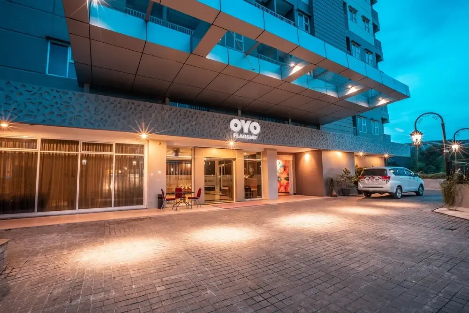 Oyo Flagship 728 Baileys Apartment