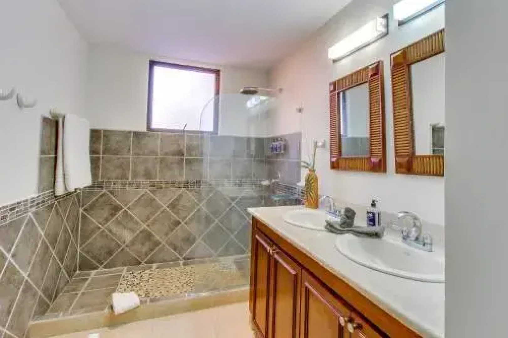 Incredible Beach Views in Fantastic Condo Complex