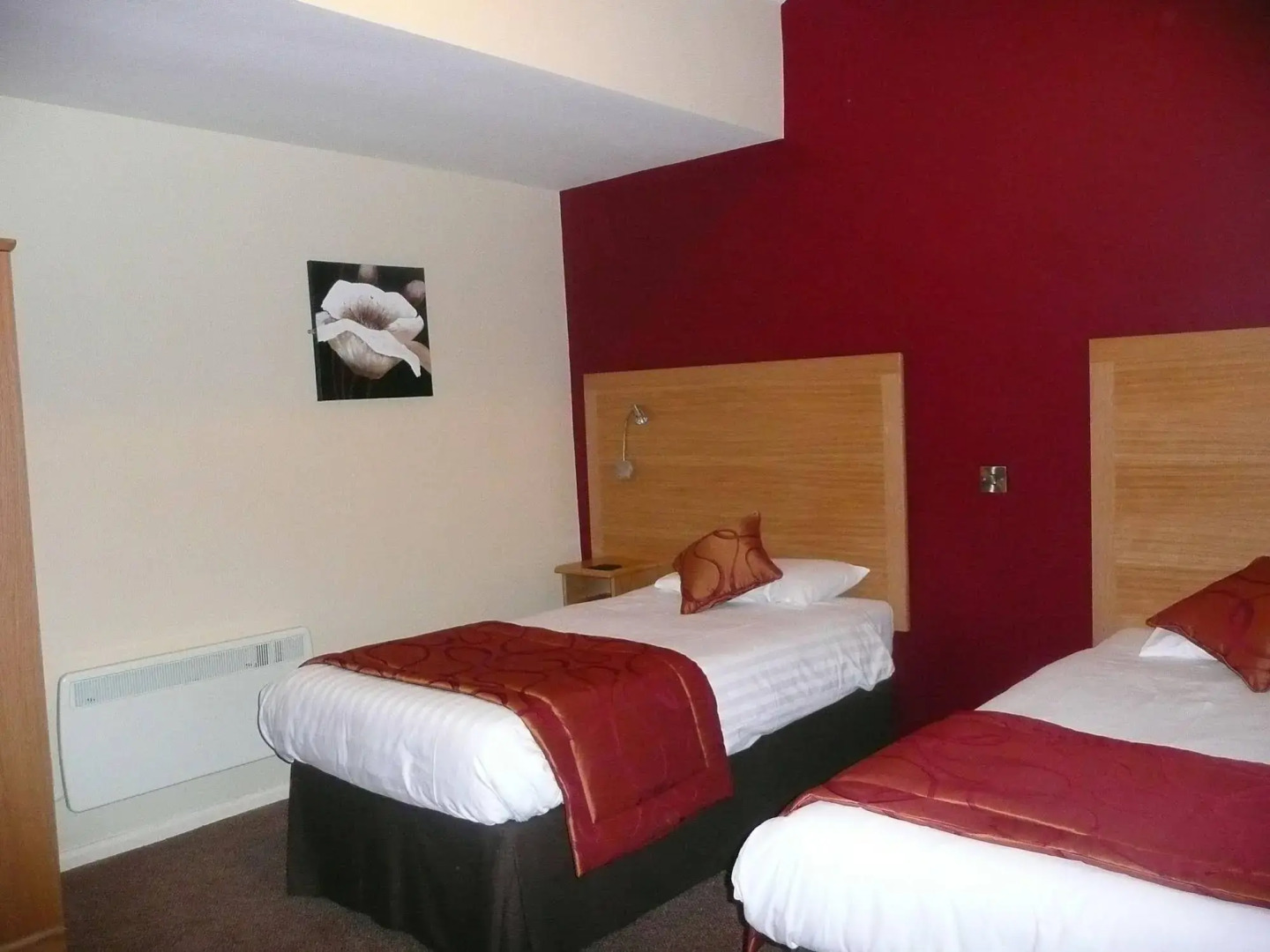 The Old Ginn House Inn