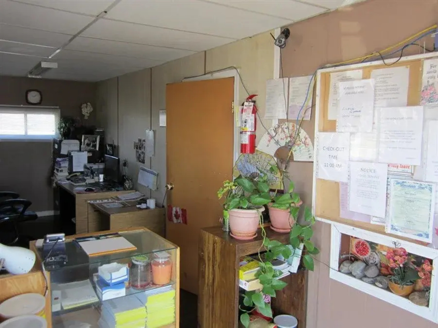 Chetwynd Court Motel