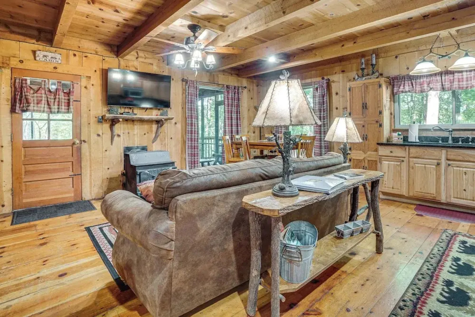 Helen Area Rustic Retreat ~ 5 Miles to Main Street