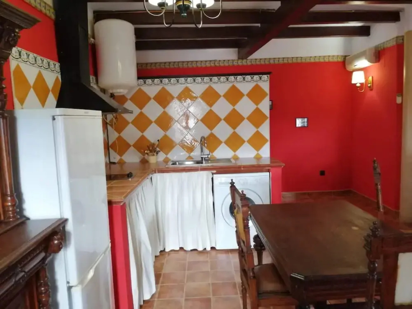 Apartment With 2 Bedrooms in San Martín de Valdeiglesias, With Wonderful Mountain View and Furnished Terrace