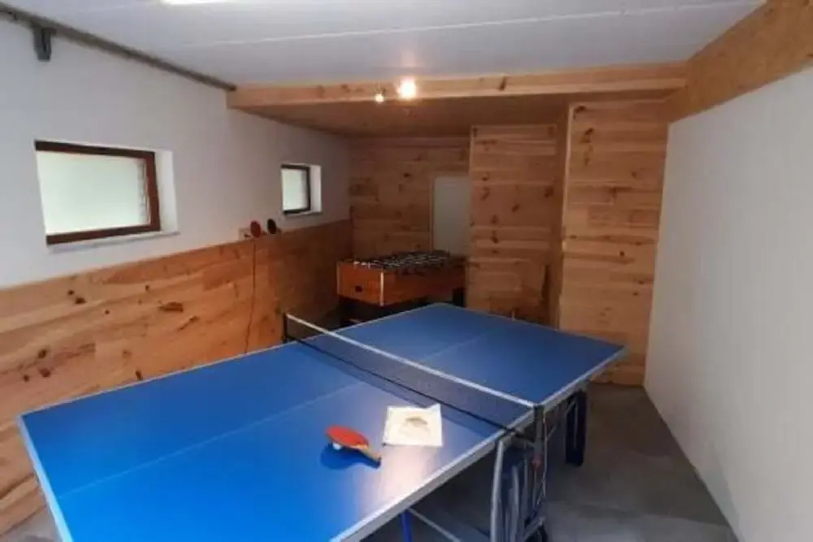 Holiday Home in Recht With Garden