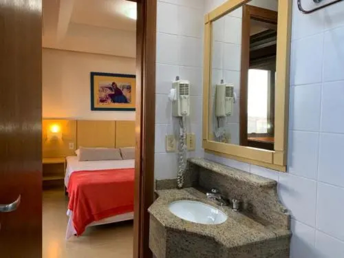 Mercure Beverly Hills