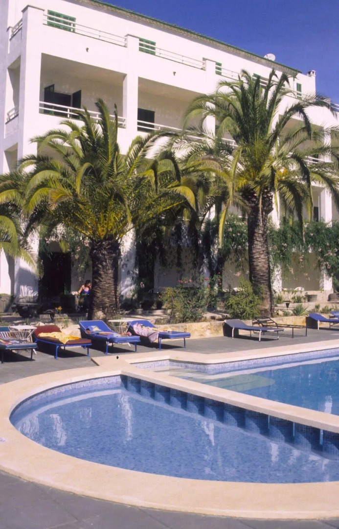 Bella Colina I Vintage Hotel 1953