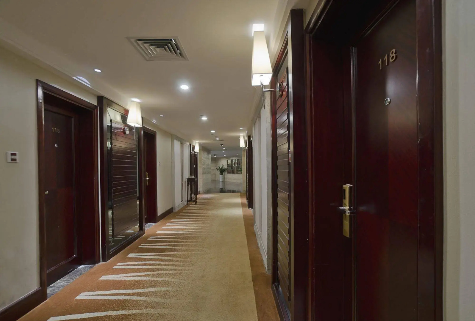 Jiangsu Cuipingshan Hotel