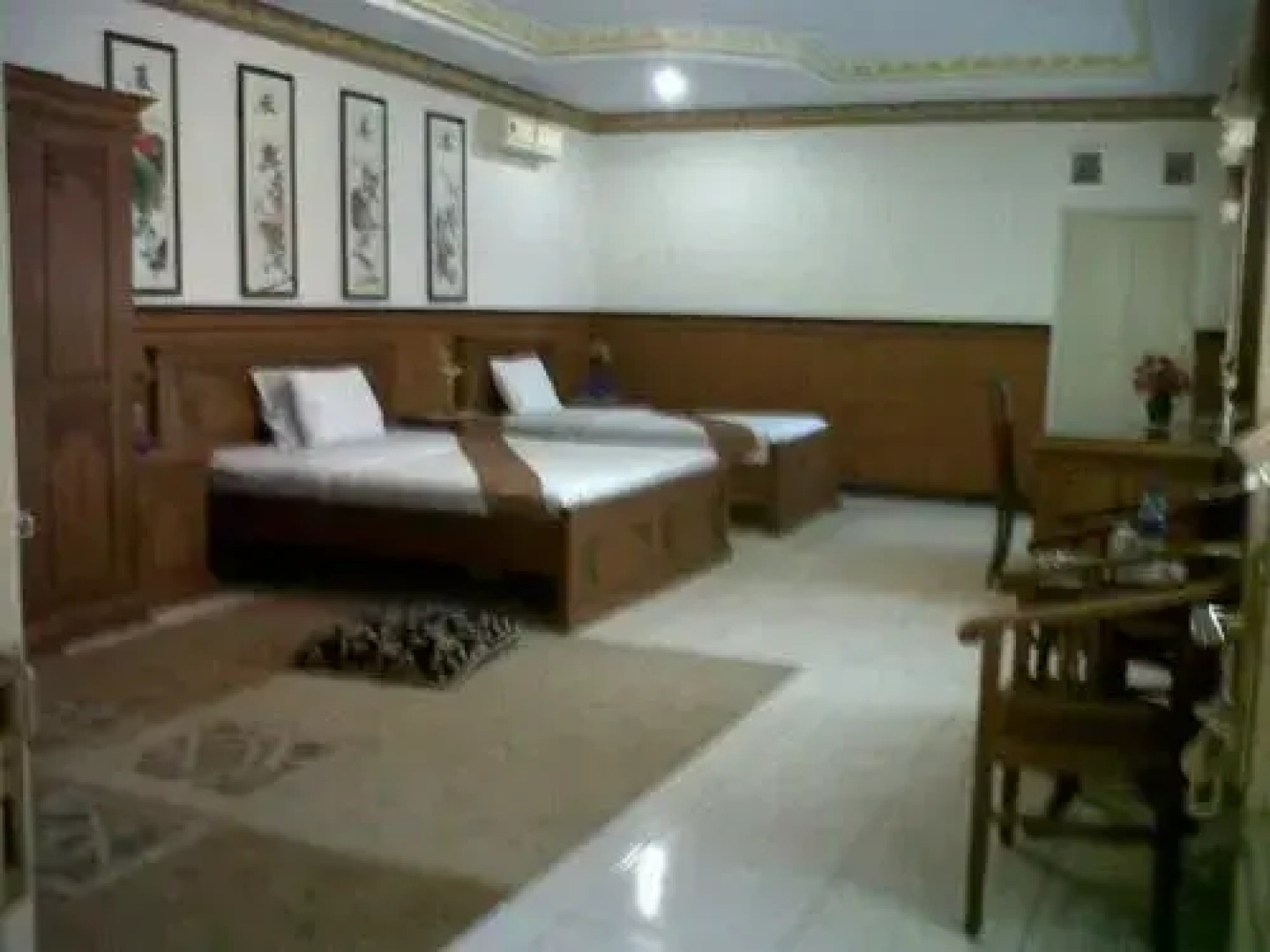 Hotel WIWI PERKASA 2