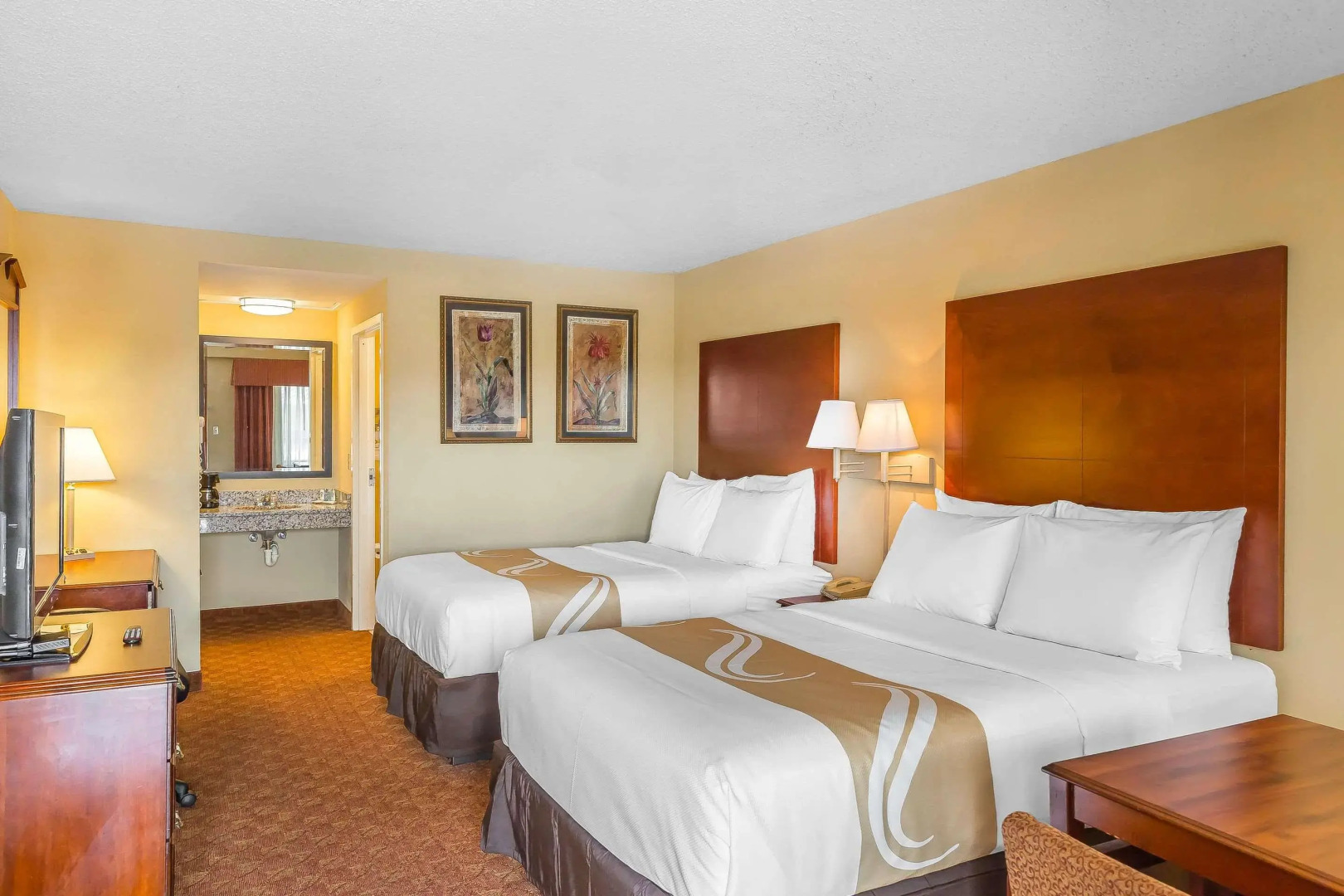 Quality Inn Calera I-65 exit 231