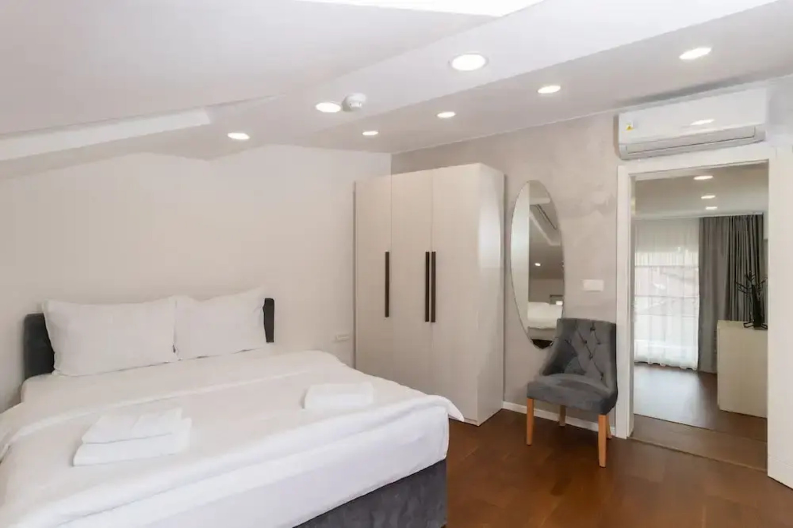 Ornament Hotel and Apartments