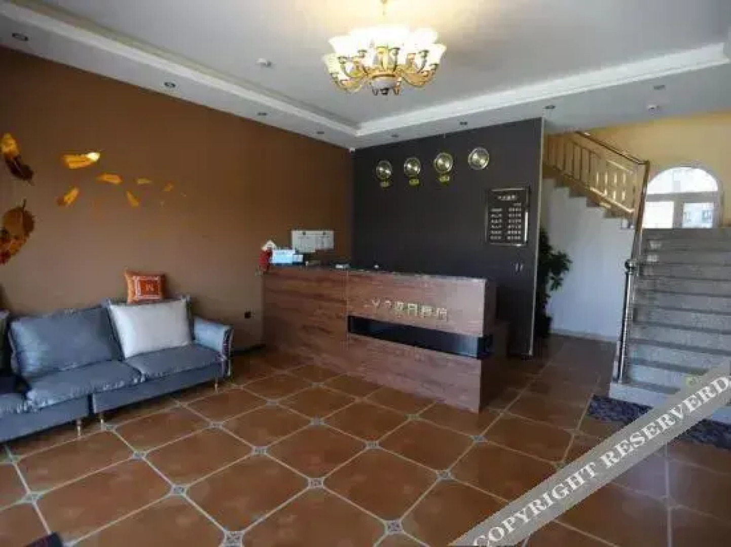 Xifeng V9 Holiday Hotel