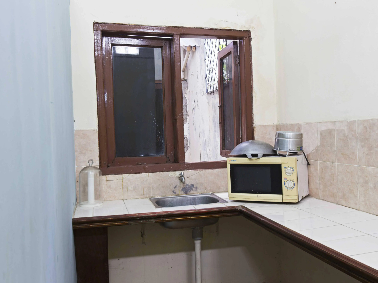 RedDoorz Kemang Ampera