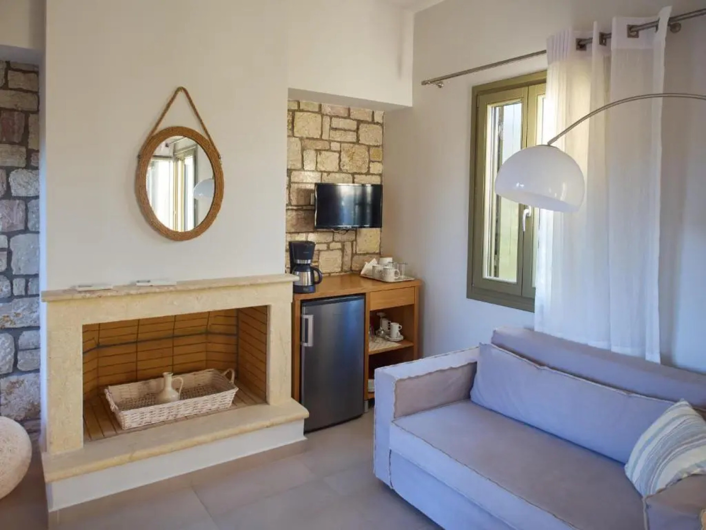 Callisto Seaside Homes & Suites