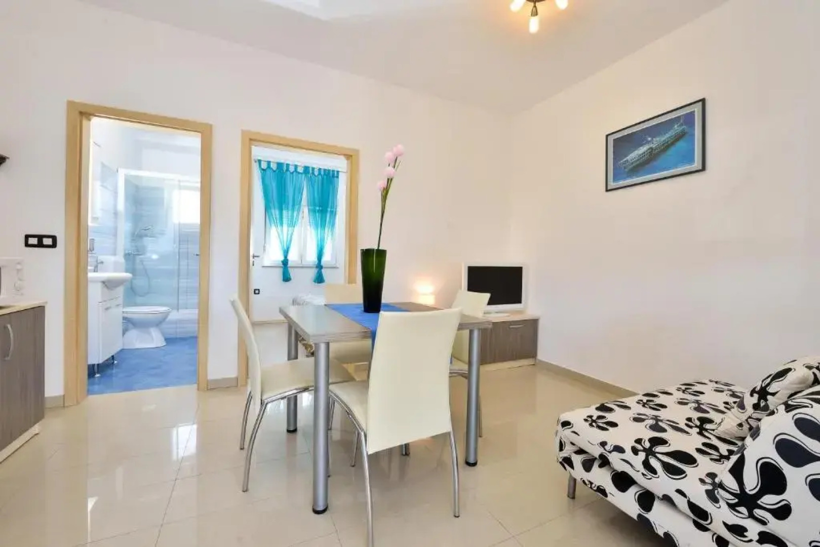 Apartments Nika & Karla