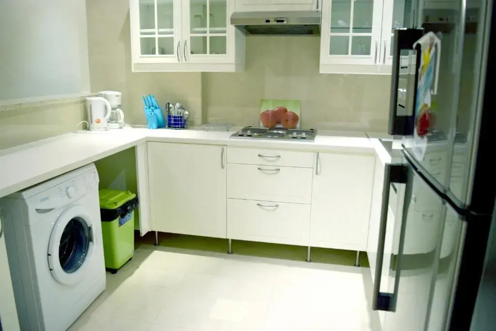 Leaders Plaza Apartments