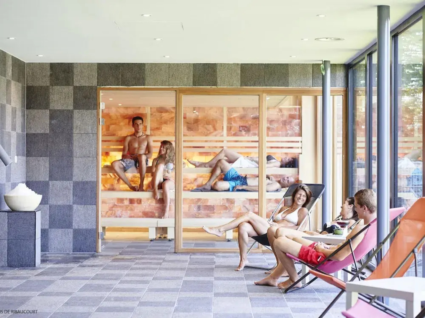 Comfortable Villa With Stove, Located in a Lake Area