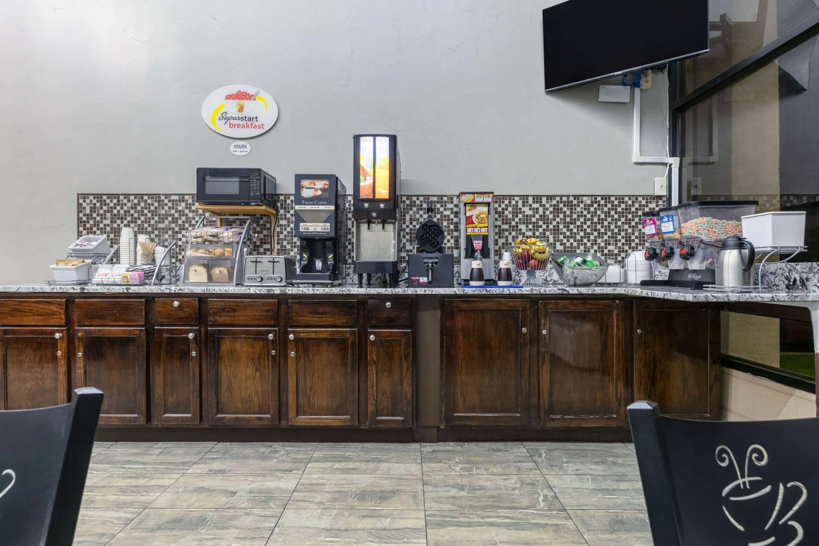 Super 8 by Wyndham Grand Prairie North