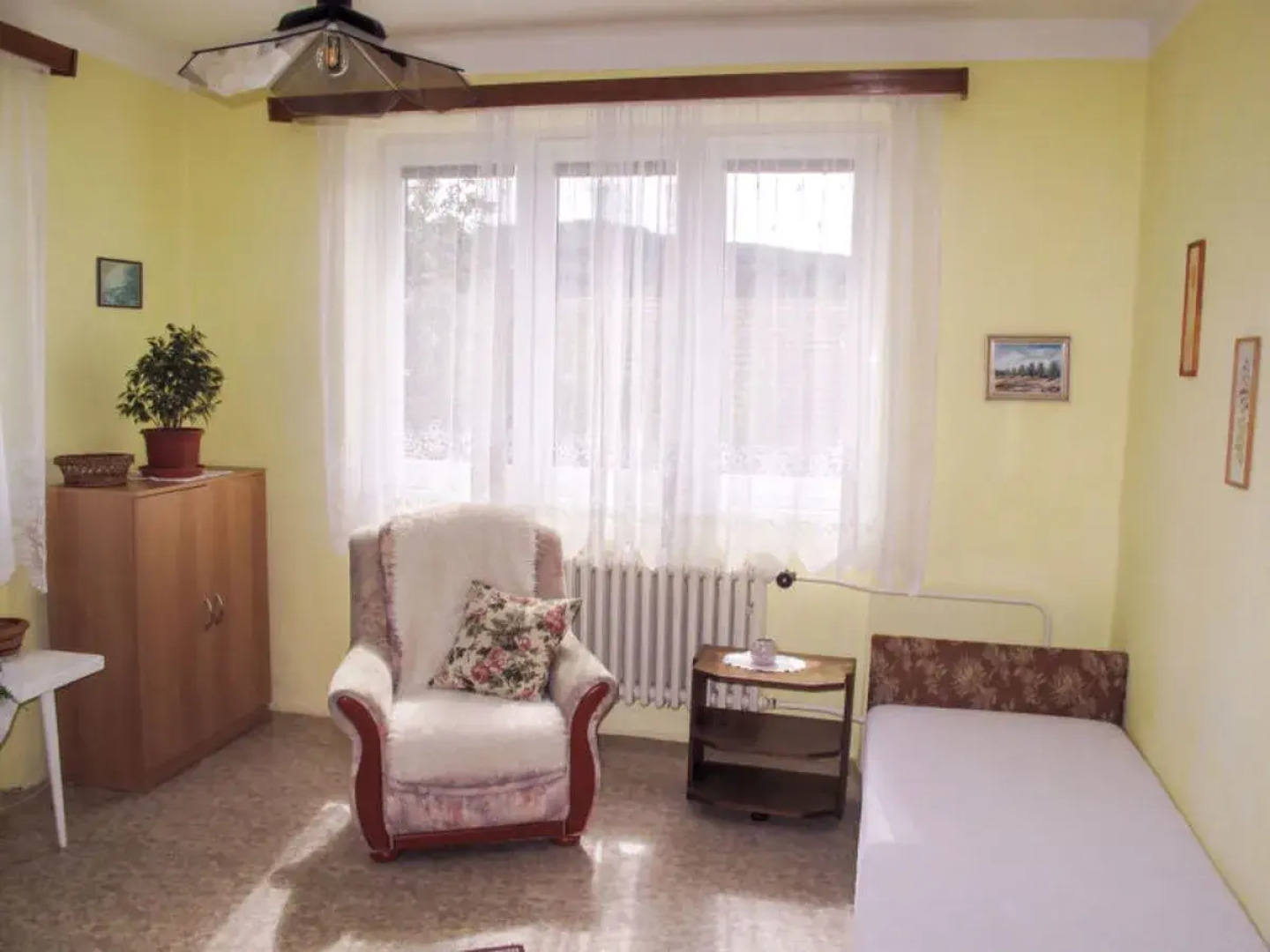 House Neurazy Neurazy