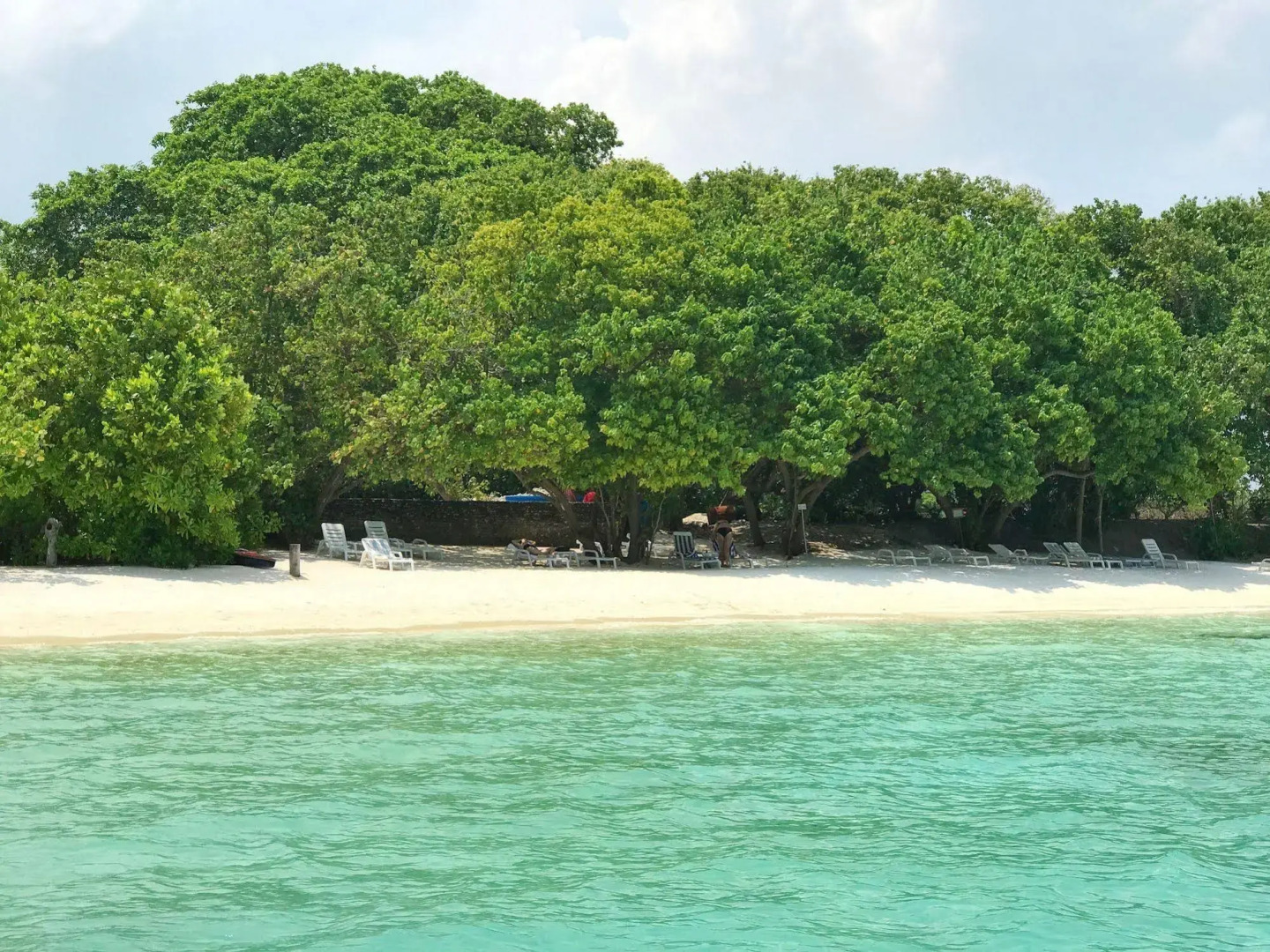 Yonder Retreat Folhudhoo