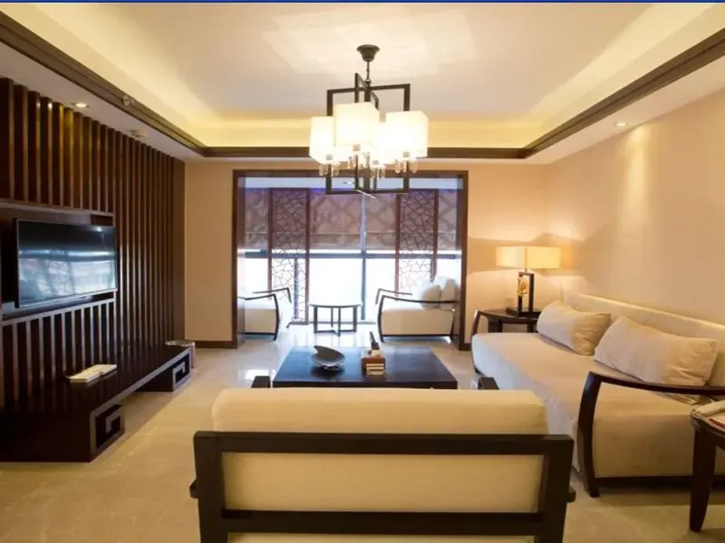 Zhuhai Yinzuo Jingpin Hotel