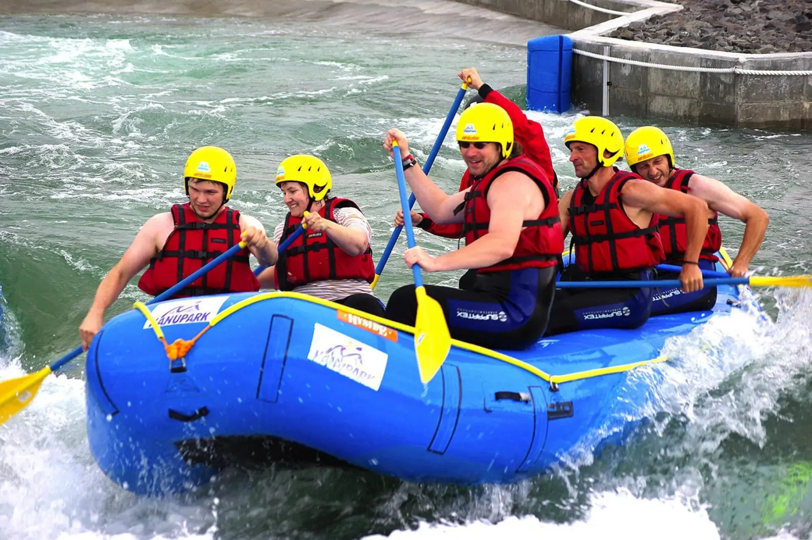 Holiday home in Markkleeberg with a shared pool