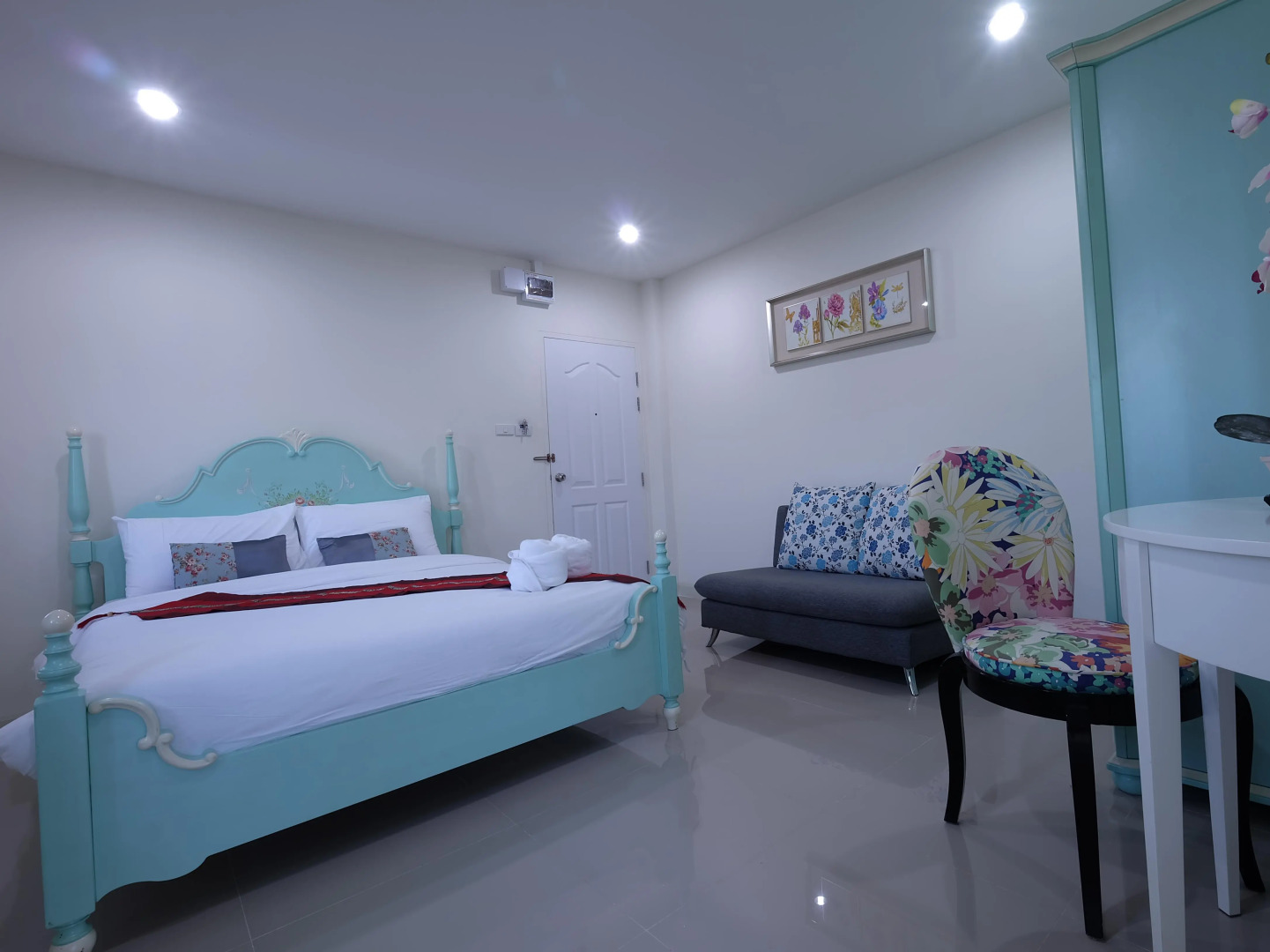 Privacy Residence Lopburi