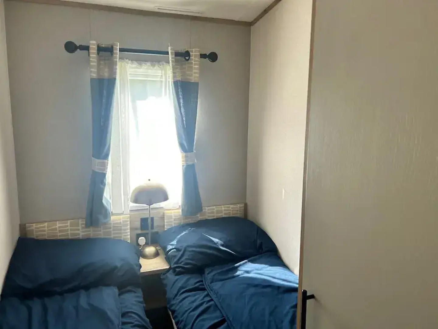 Hafan y Mor Park 3-bed Caravan, Sleeps 8, Pets Ok