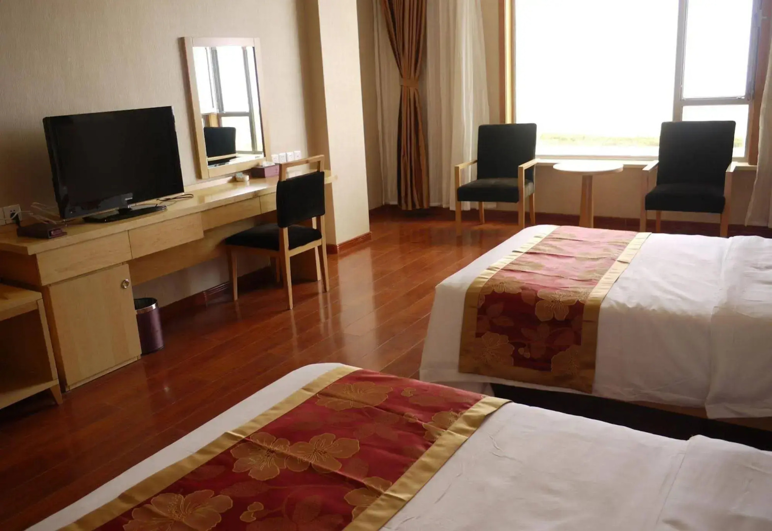 Hai Tian Boutique Holiday Hotel