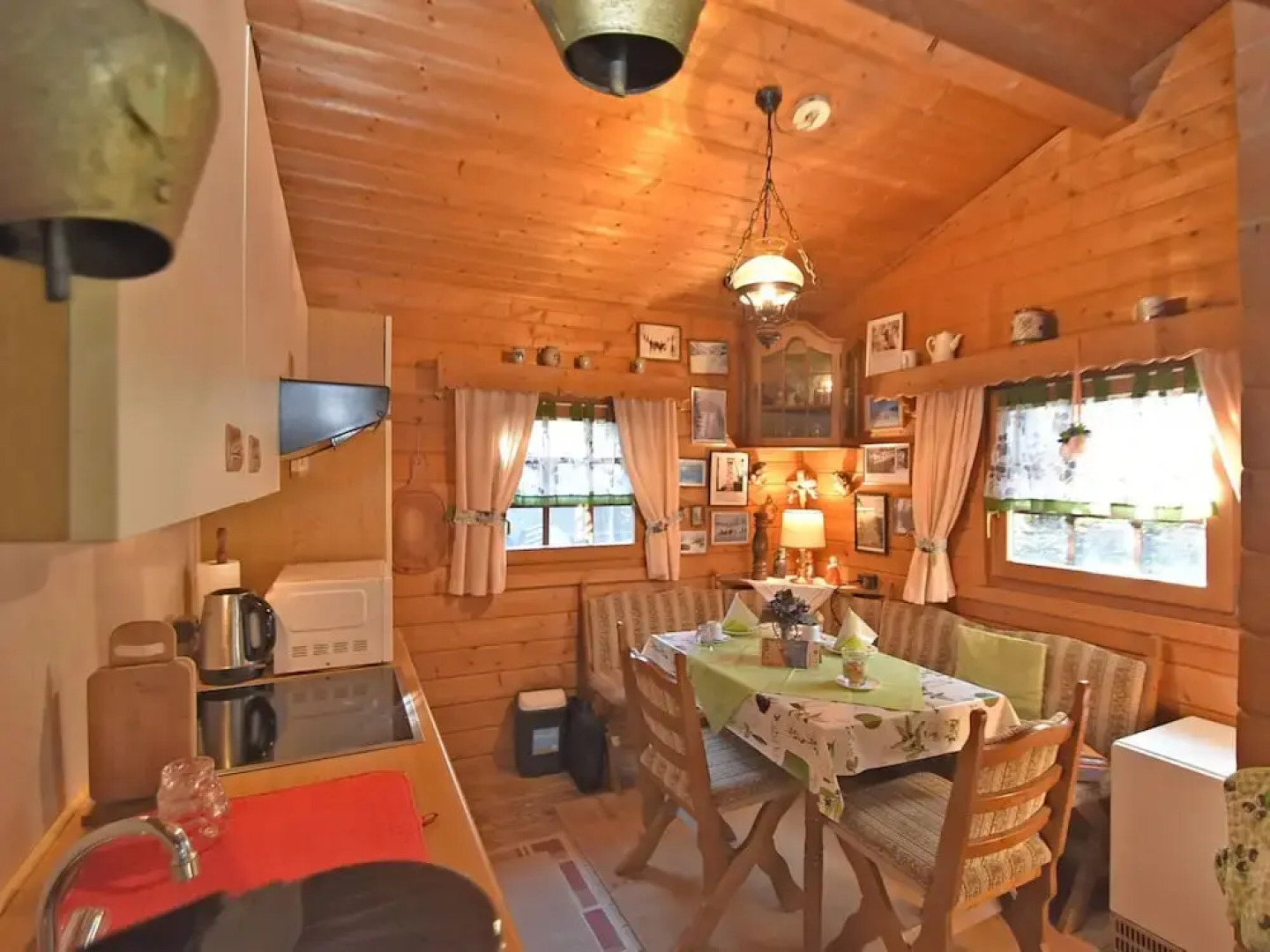 Large Holiday Home in Battenhausen With Garden