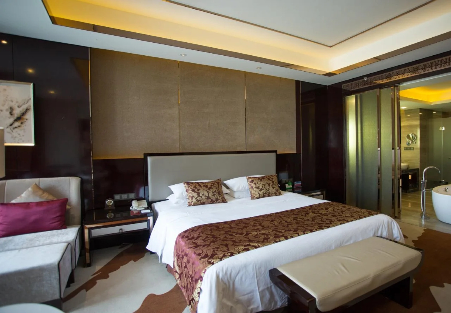 Lanxi Xingmao Resort Hotel