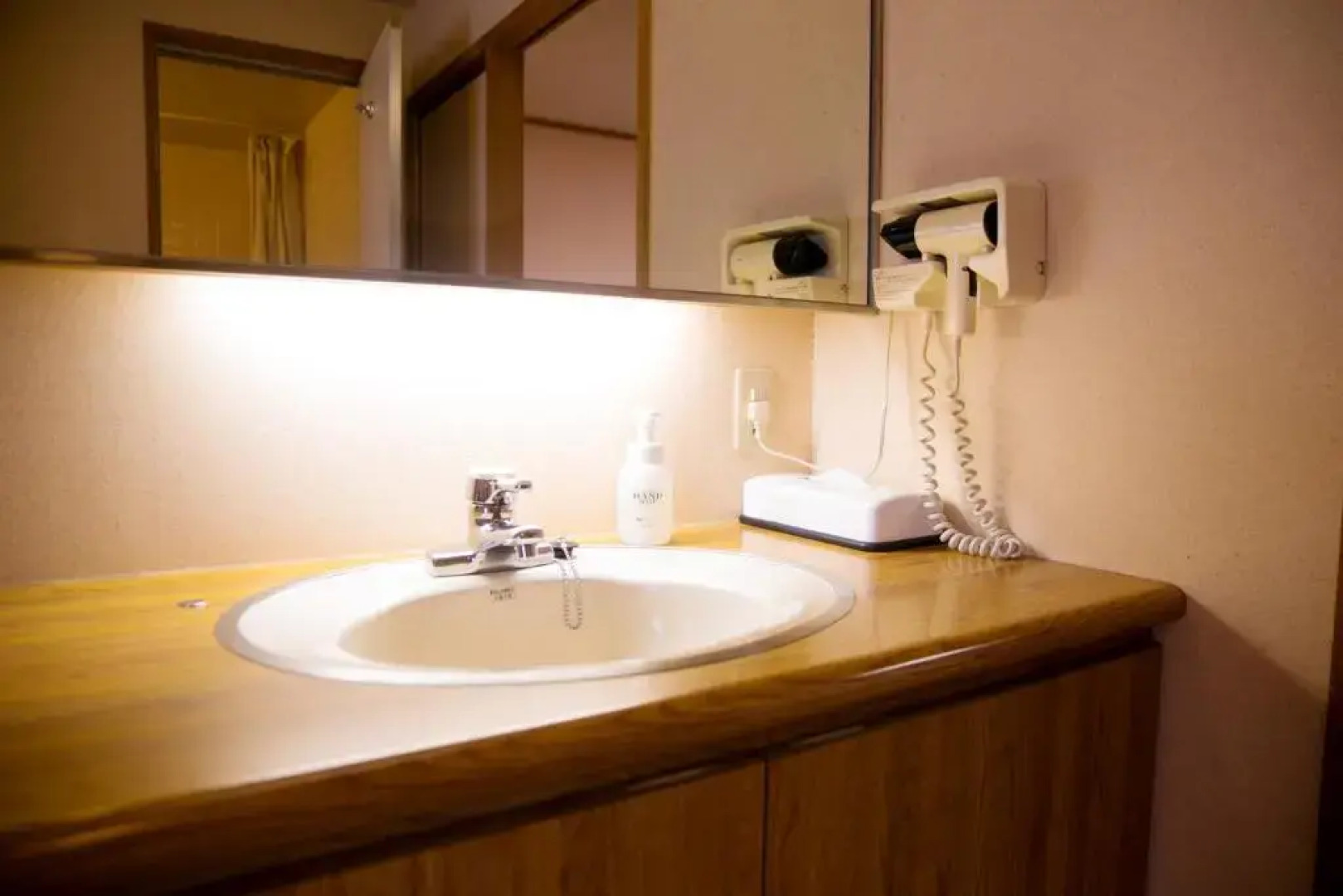 Yashima Nada Onsen Tresta Shirayama