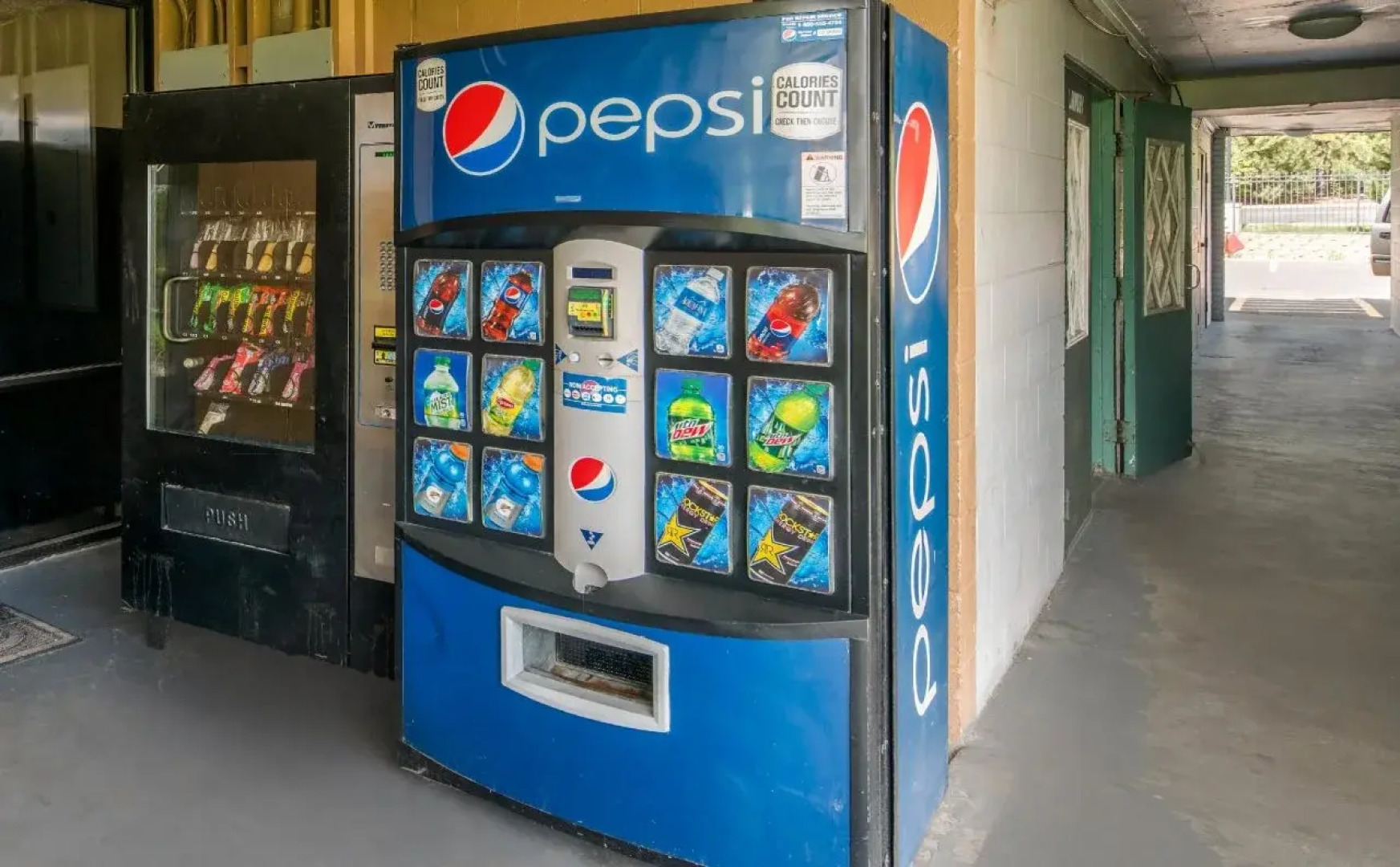 Econo Lodge & Suites Spokane