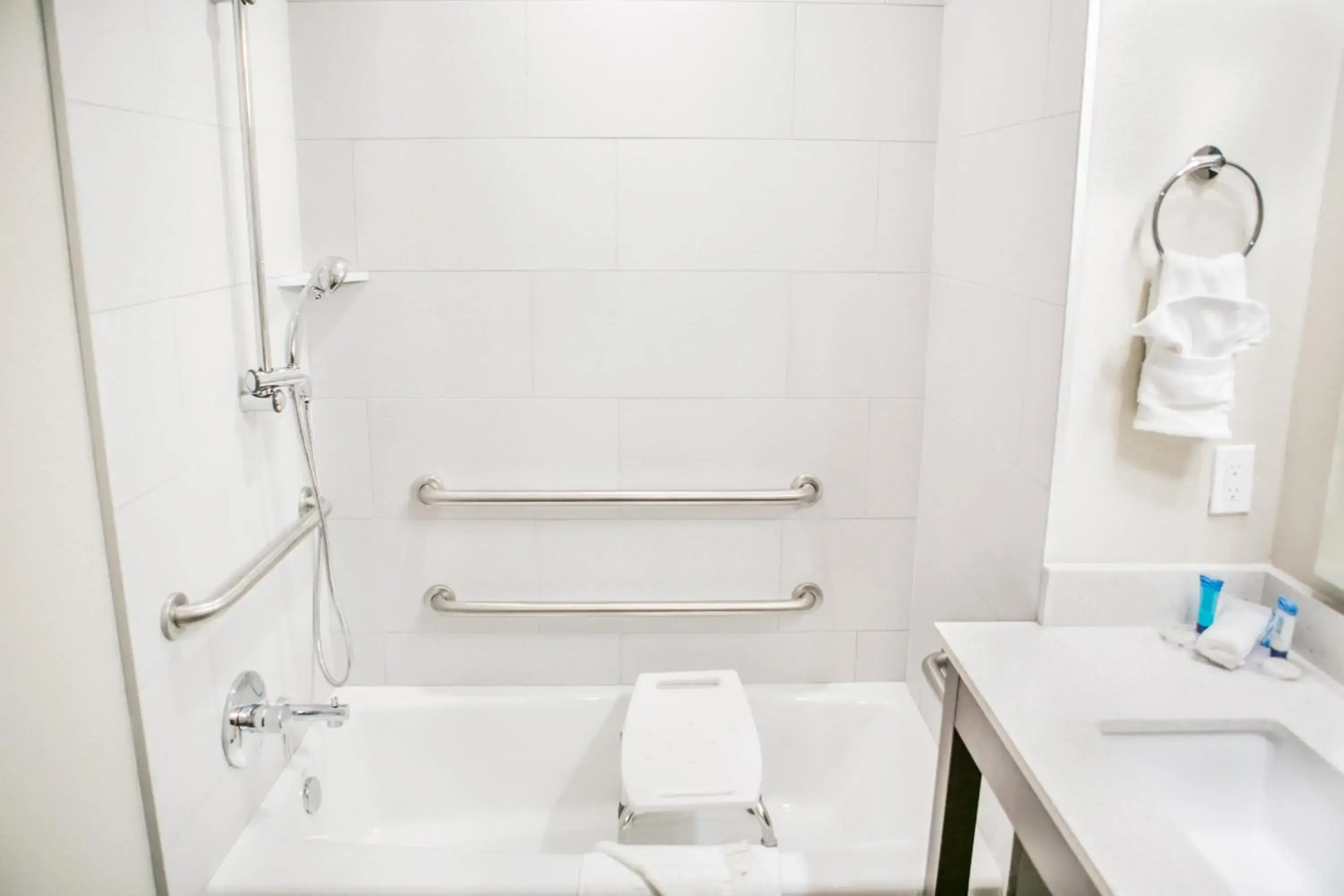 Hotel Siri Downtown - Paso Robles