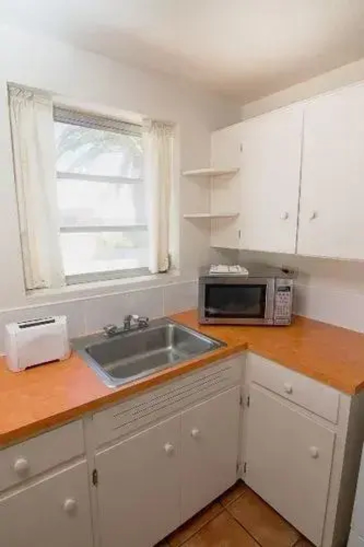 Sandpiper Apartments