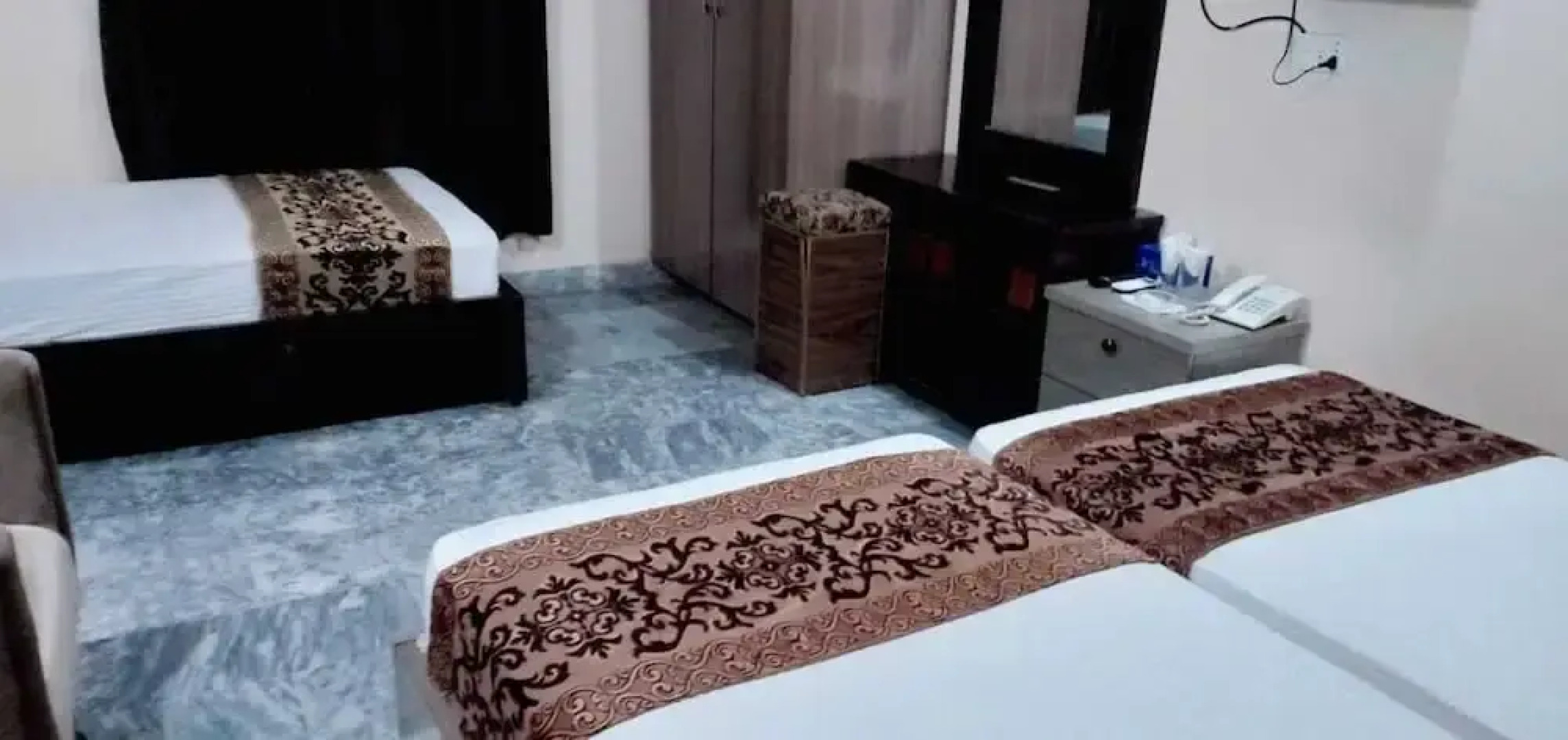 Park view family hotel