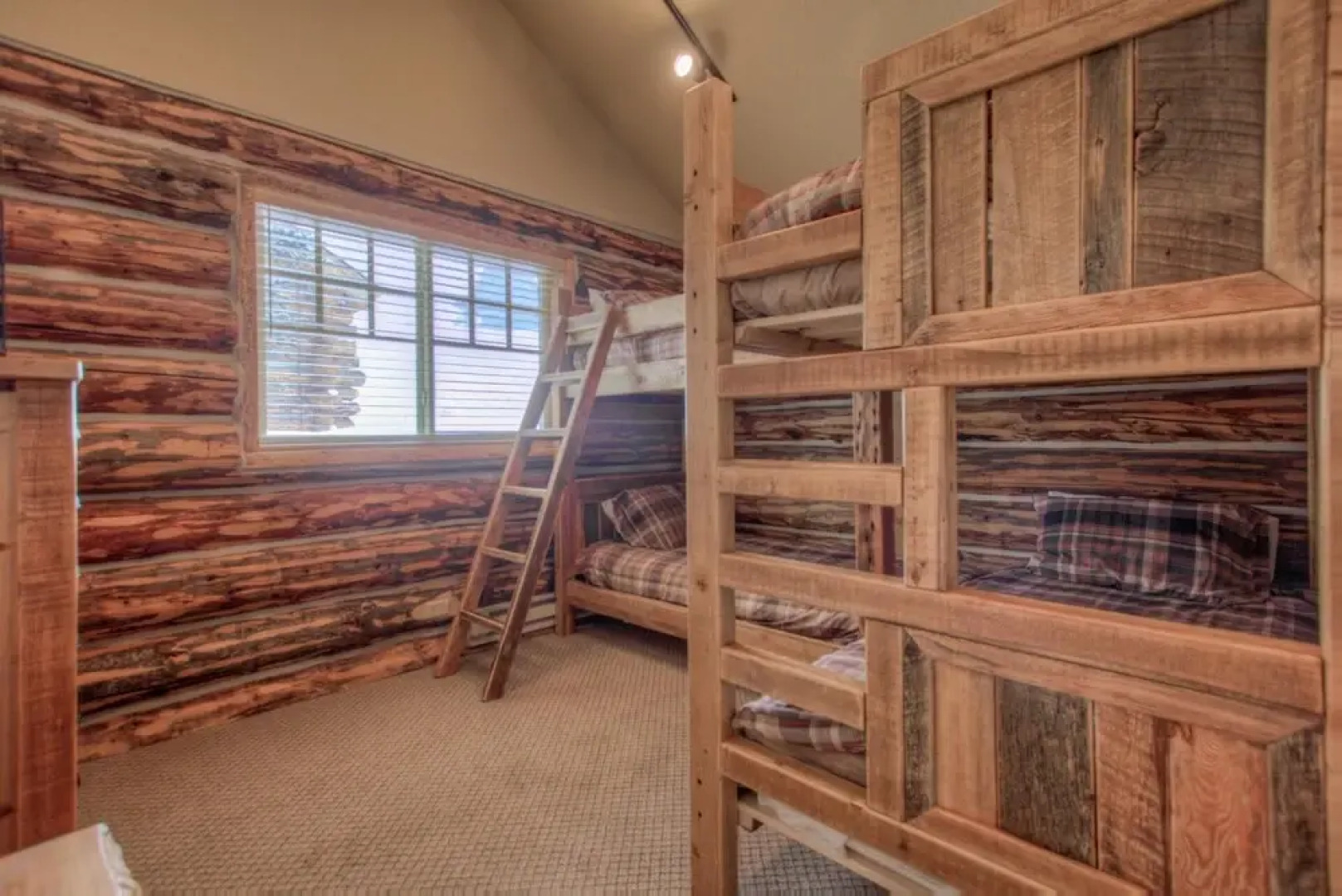 Cowboy Heaven Cabins at Moonlight Basin Big Sky Resort