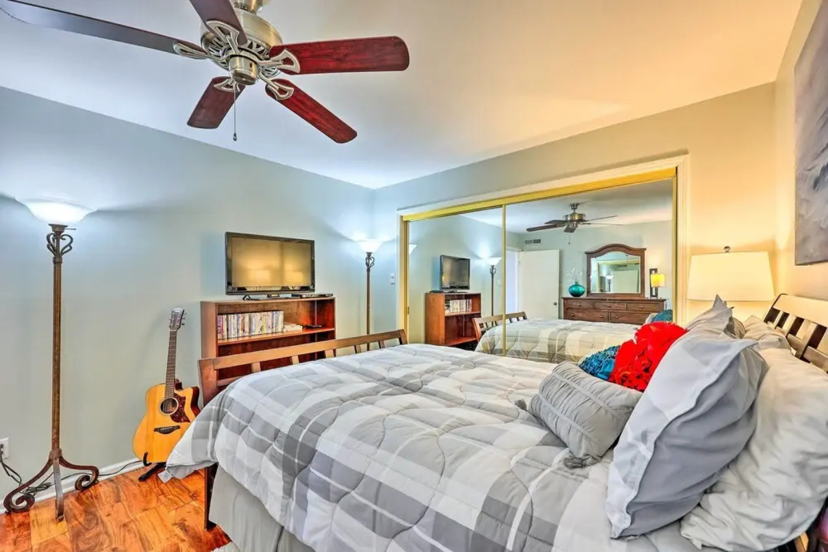 Waterfront Hot Springs Condo: Pool, Hot Tub Access