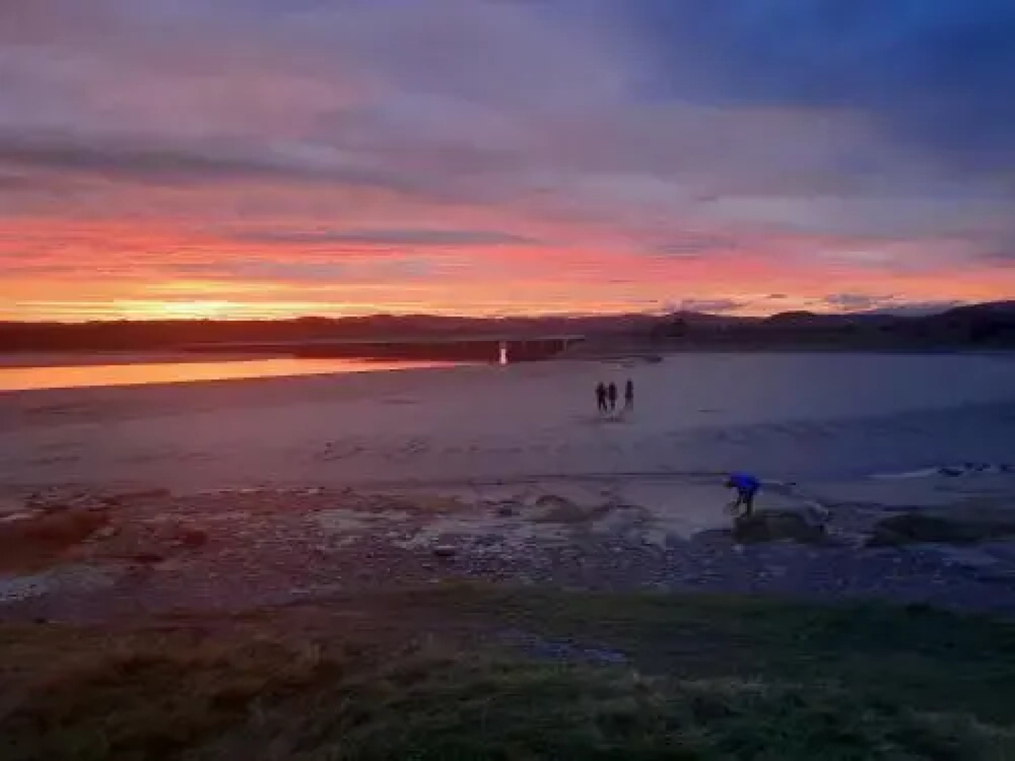 Ye Olde Fighting Cocks