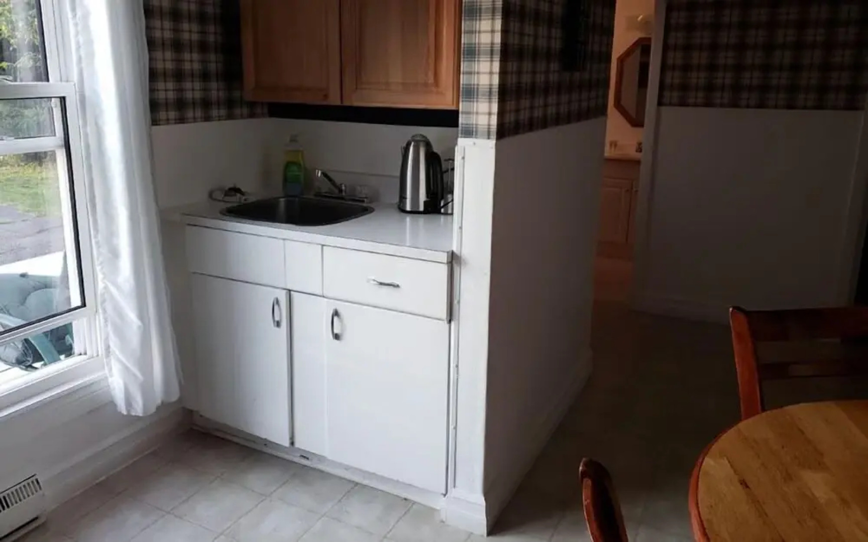 The Mountain View Motel & Cottages