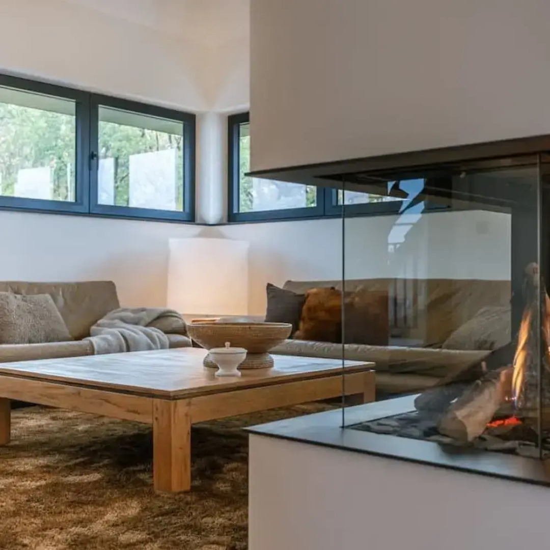 Luxurious Apartment With Parking