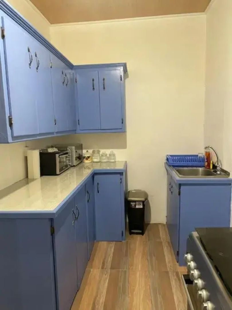 Spacious, Cozy Two Bedroom Apartment Overlooking the Beach