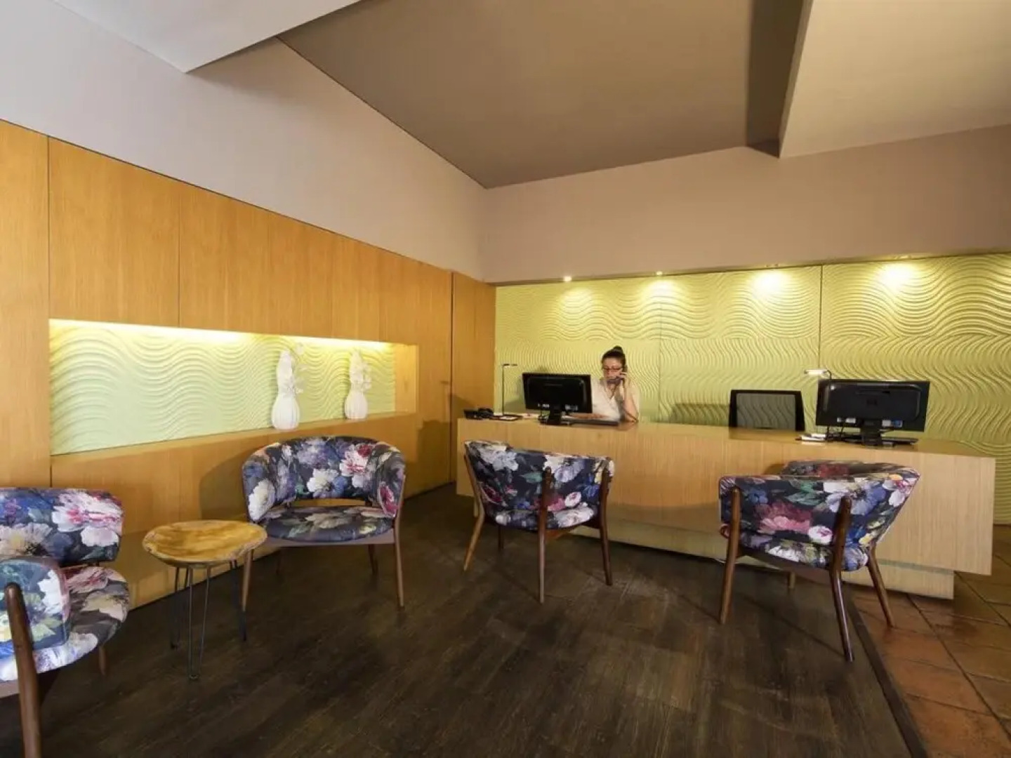 Luxury 2 Bedroom Townhouse