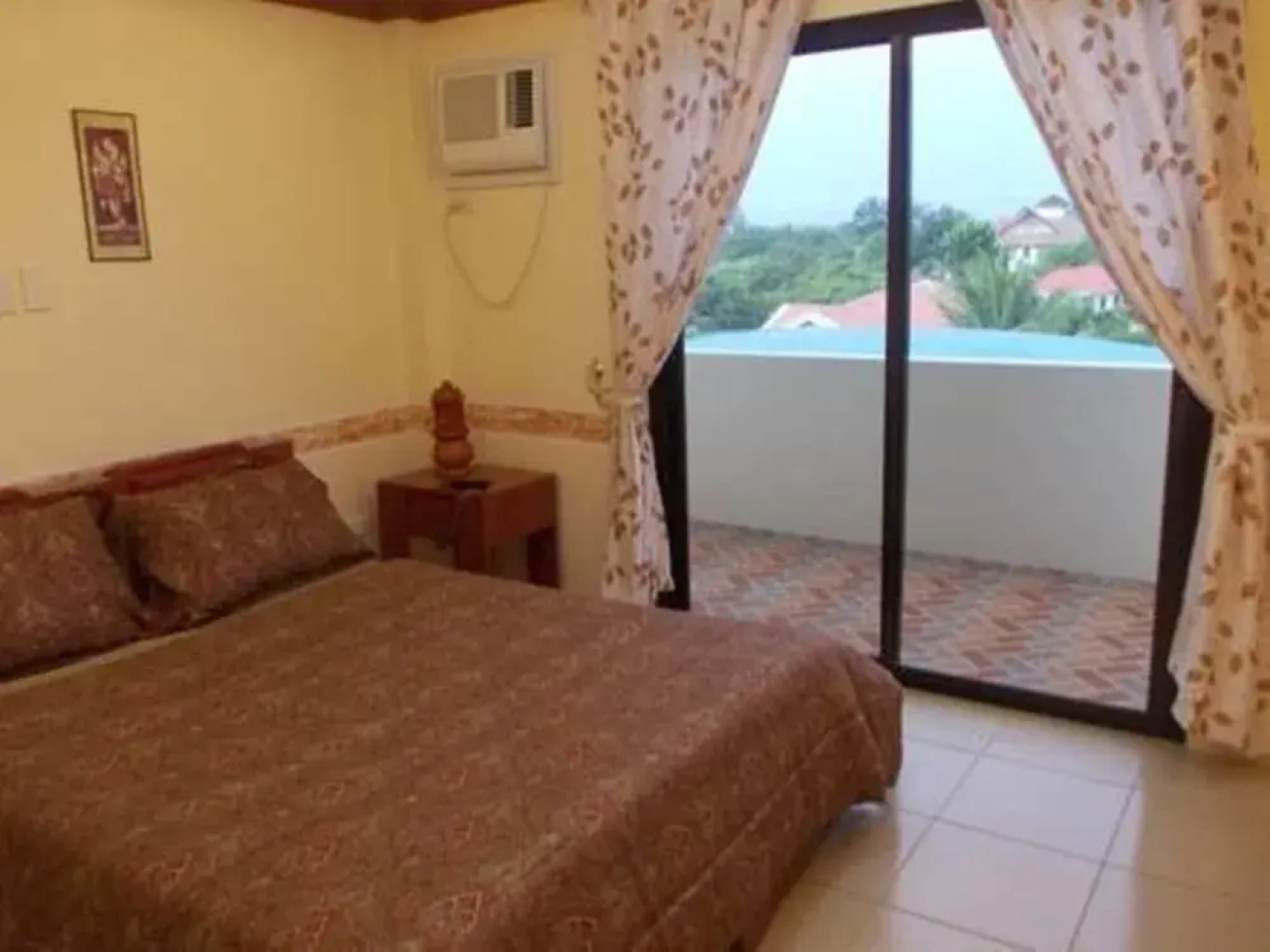 Murmar's Le Pram Hotel