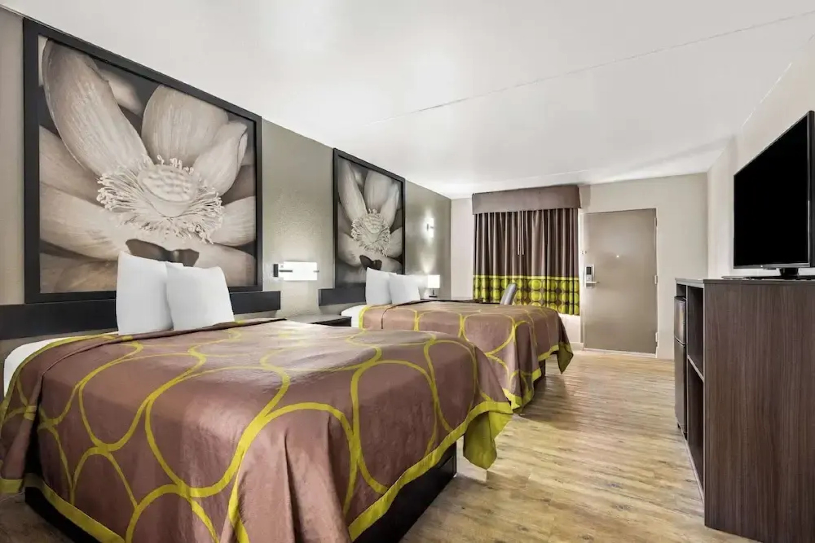 Super 8 Roanoke Rapids